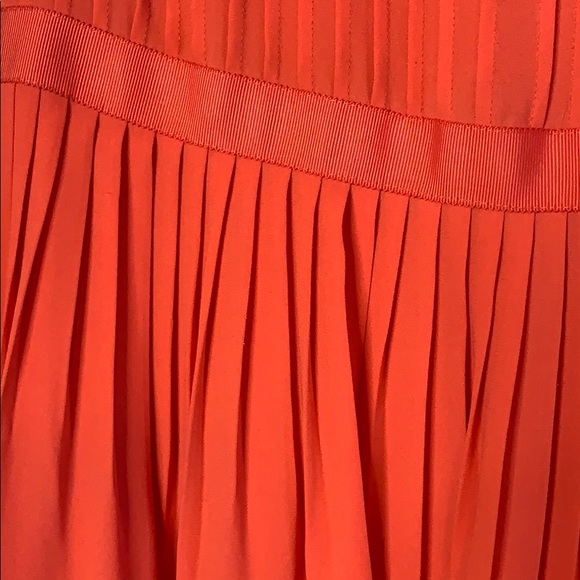 Dress from the Loft - Picture 4 of 4